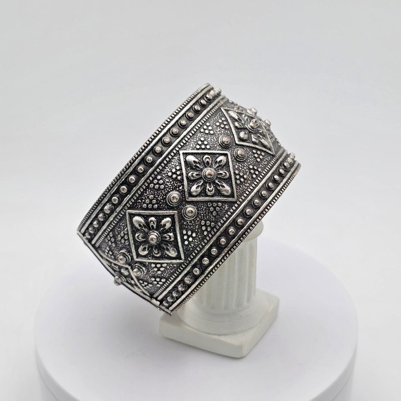 Premier Designs Jewelry - Vintage PREMIER DESIGNS Ornate Bracelet Antiqued‎ Hinged Clamper Boho Striking